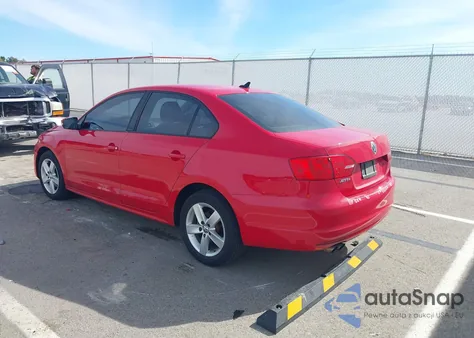 2011 Volkswagen Jetta 2.0L Tdi from USA, damaged, VIN 3VWLL7AJ6BM066599